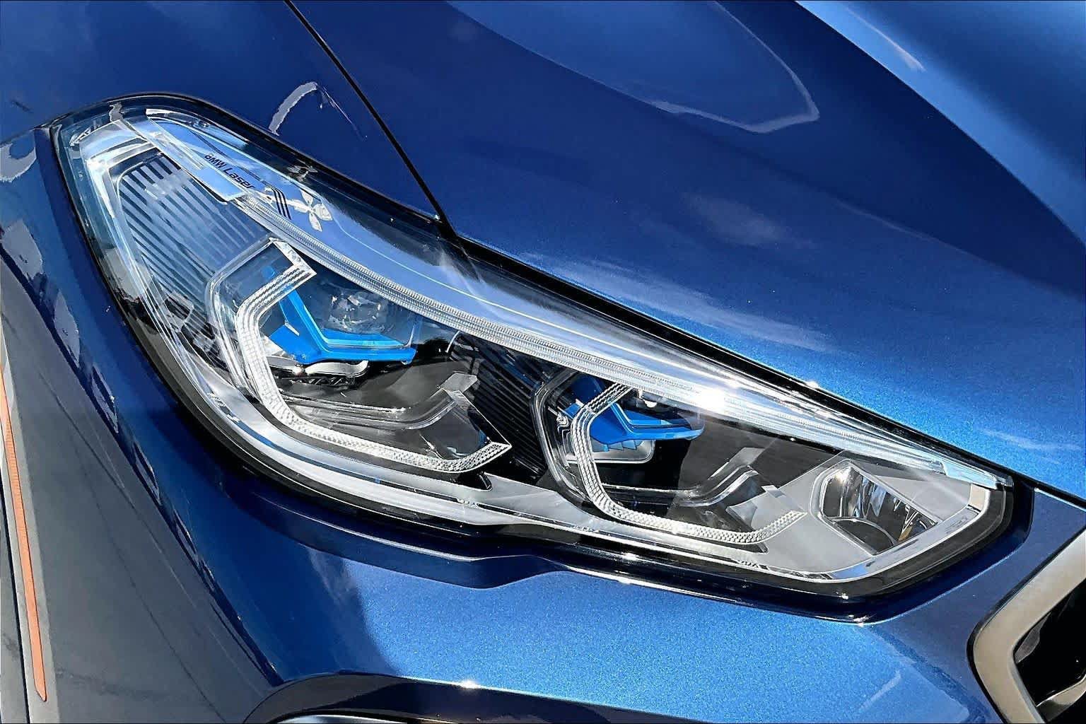 Used 2023 BMW X6 M50i w/ Executive Package AWD/4WD image 26