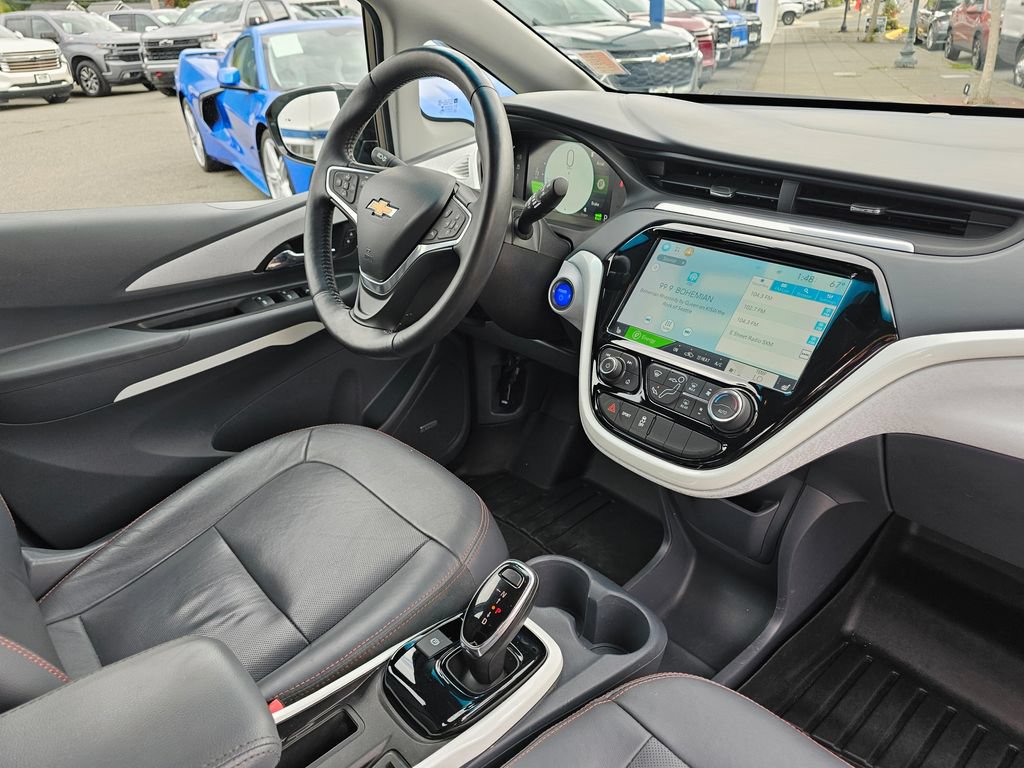 Used 2020 Chevrolet Bolt Premier w/ Infotainment Package FWD image 12