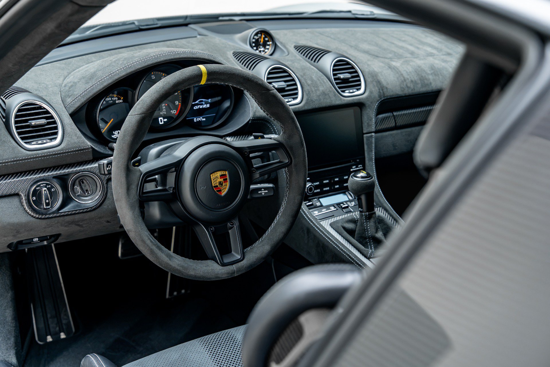 Used 2023 Porsche 718 Cayman GT4 RS RWD image 41