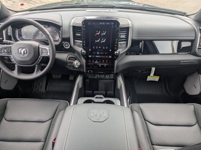 New 2026 RAM 1500 Laramie AWD/4WD image 16