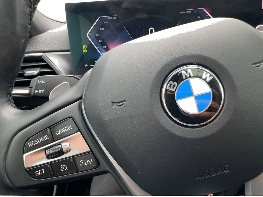 Used 2023 BMW 330i Sedan w/ Premium Package RWD image 42