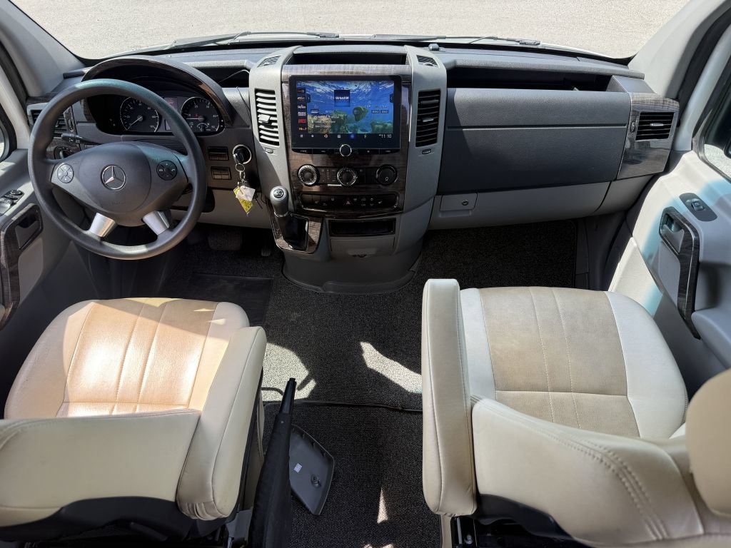 Used 2017 Mercedes-Benz Sprinter 3500 image 67