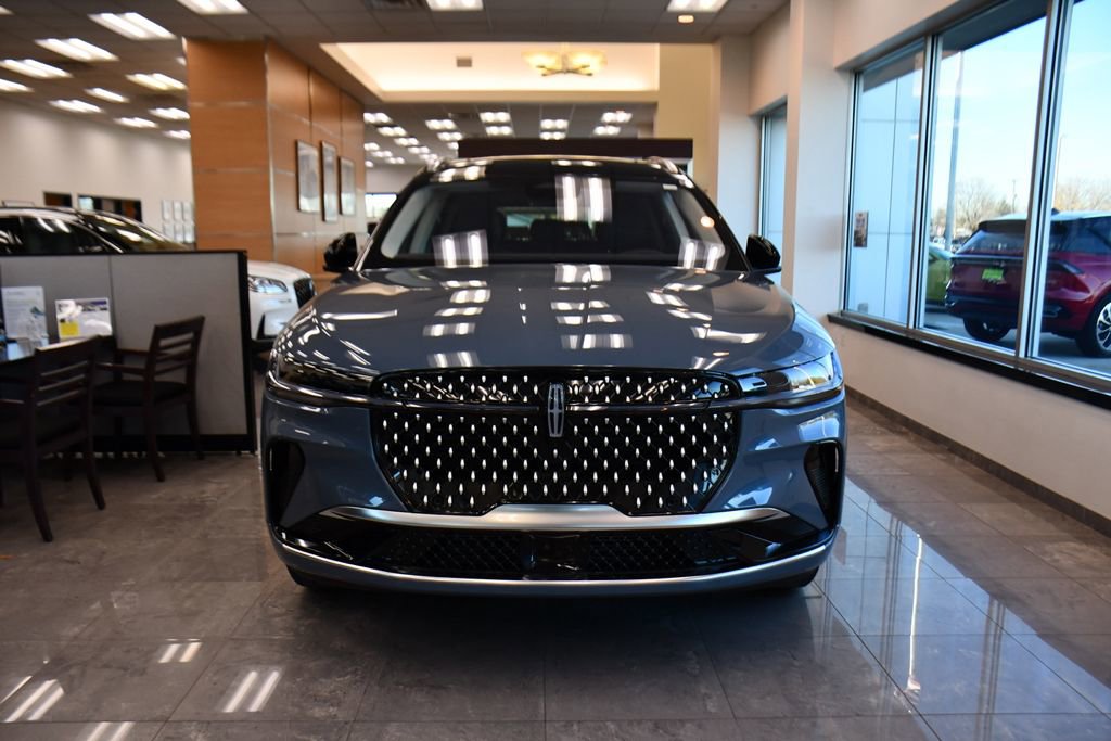 Used 2026 Lincoln Nautilus Reserve AWD/4WD image 10