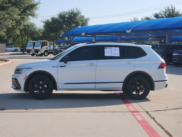 Used 2023 Volkswagen Tiguan SE R-Line FWD image 13