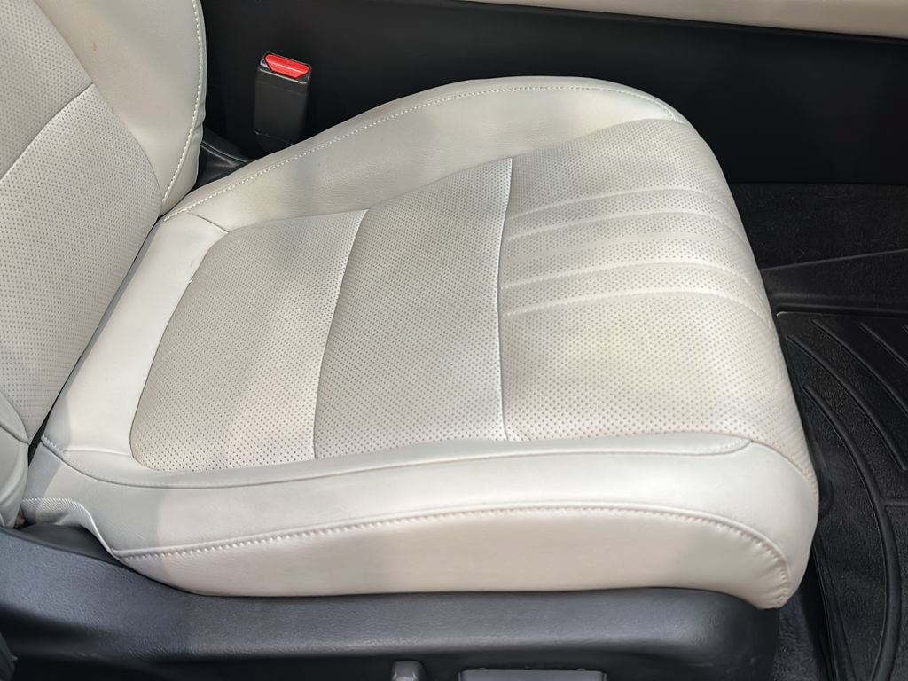 Certified 2018 Honda Accord Touring image 25