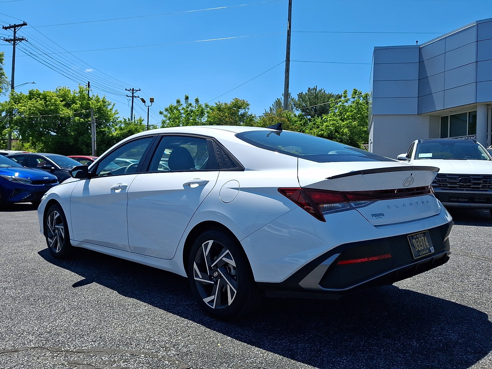 Certified 2025 Hyundai Elantra Sport FWD image 4