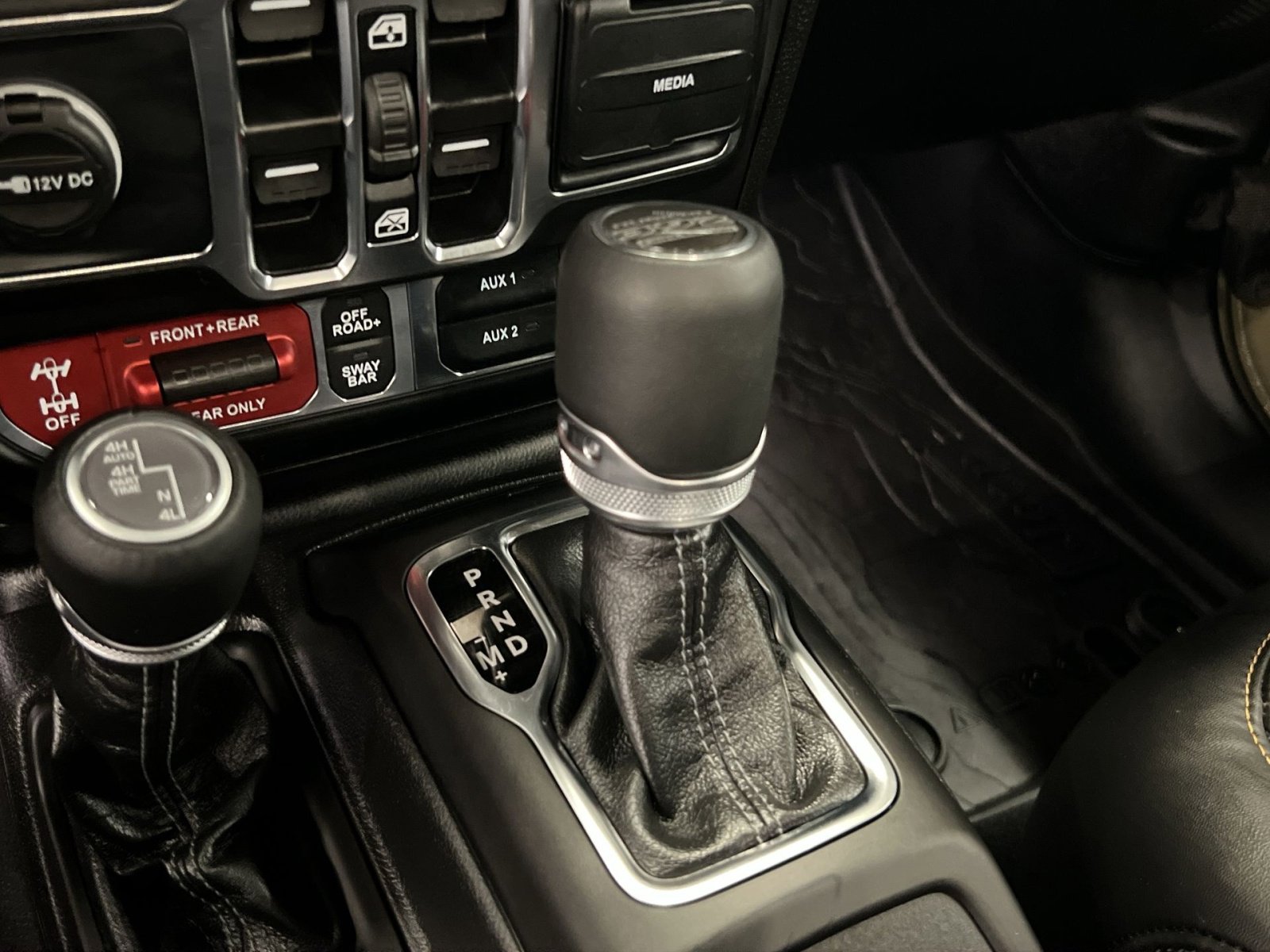 Used 2025 Jeep Wrangler Unlimited Rubicon 392 image 18