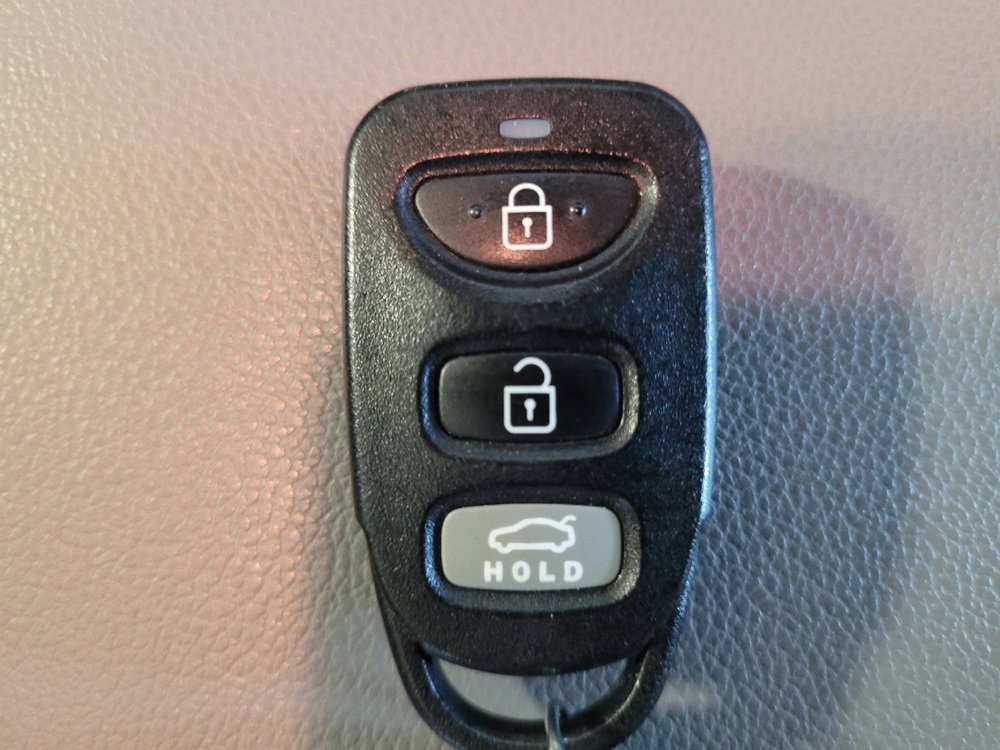 Used 2017 Hyundai Elantra SE FWD image 32