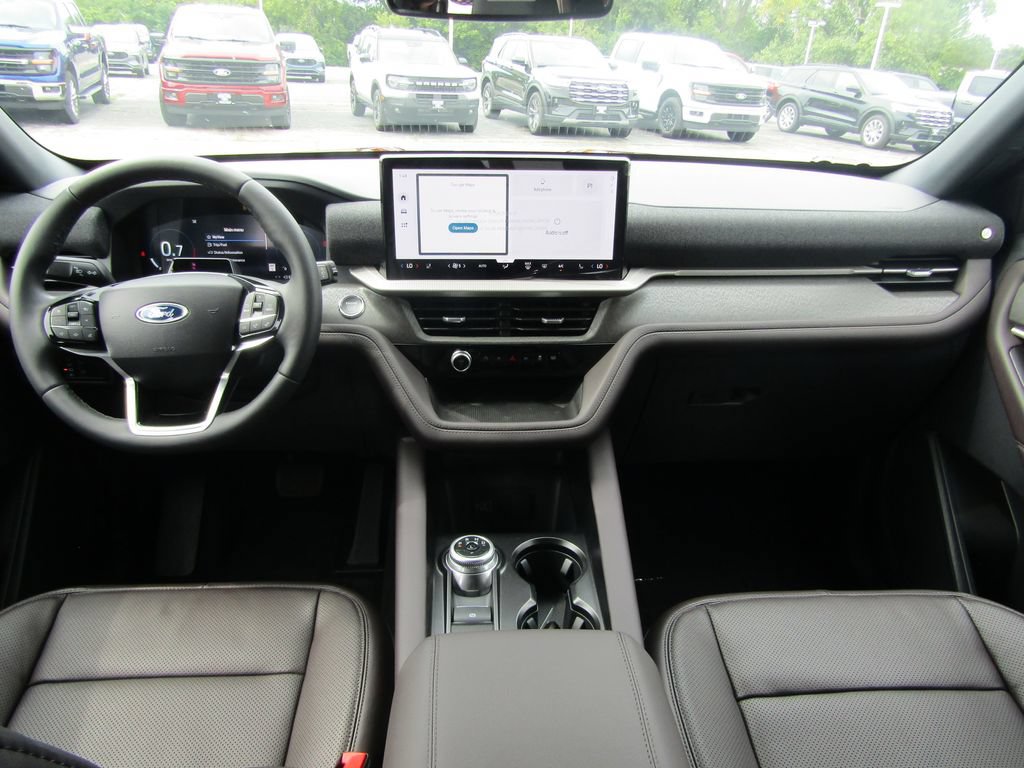 New 2027 Ford Explorer Platinum w/ LUX Leather Package AWD/4WD image 4