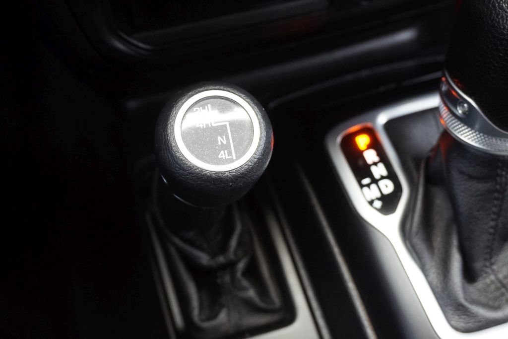 Used 2018 Jeep Wrangler Unlimited Sport S image 48