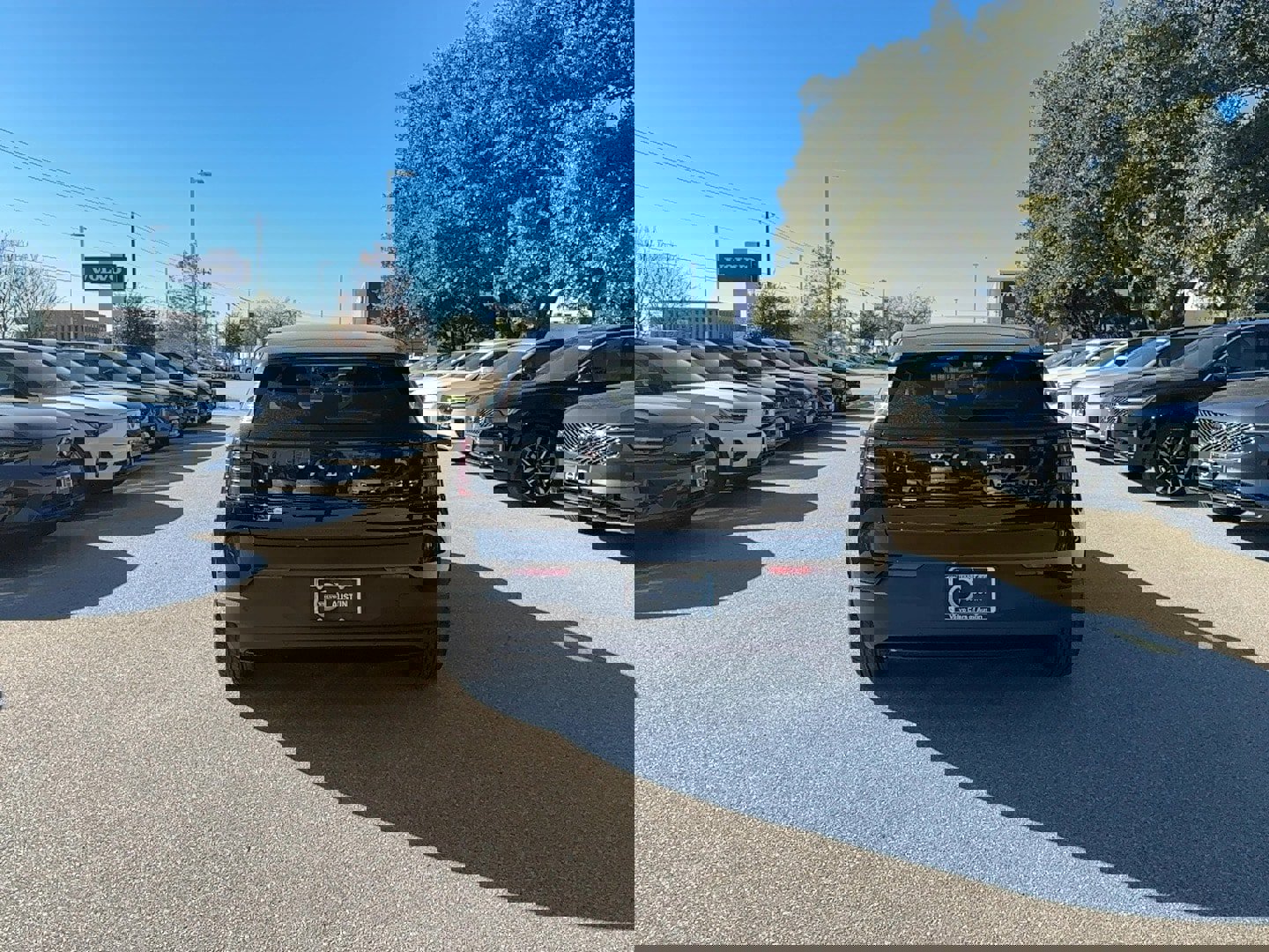 New 2026 Volvo EX30 Plus w/ Protection Package Premier image 5