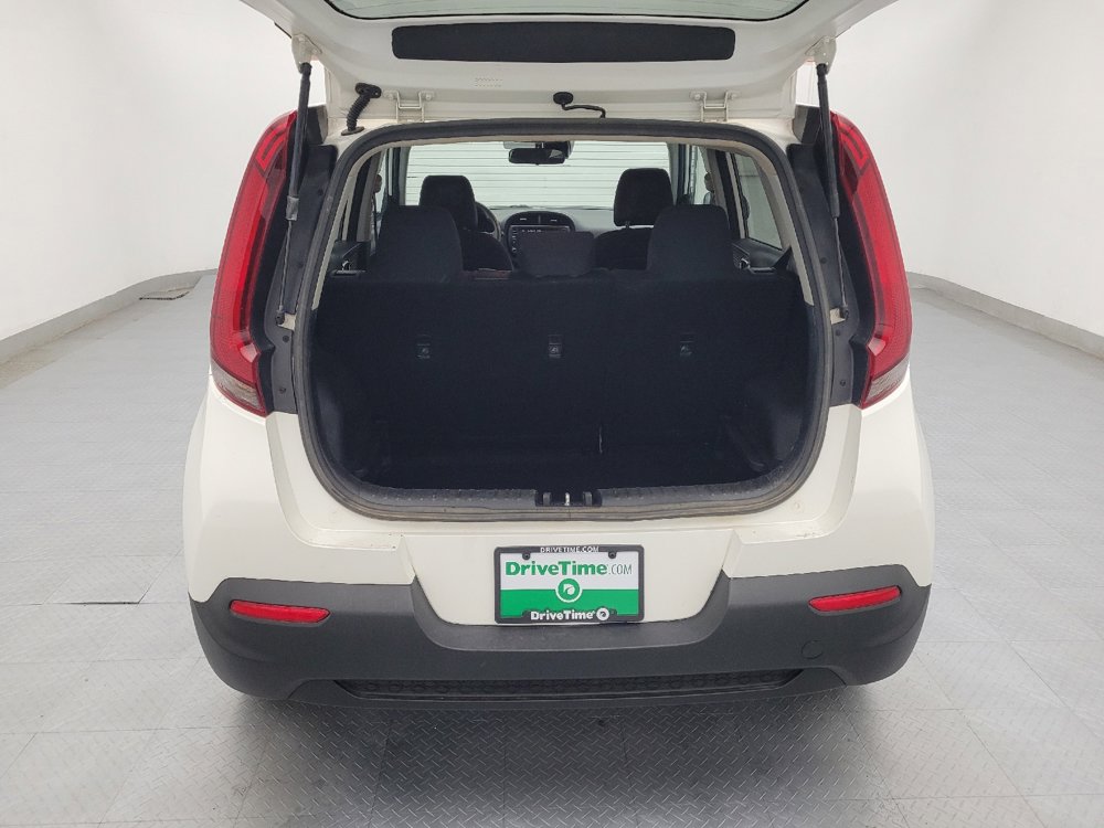Used 2022 Kia Soul LX w/ Technology Package image 29