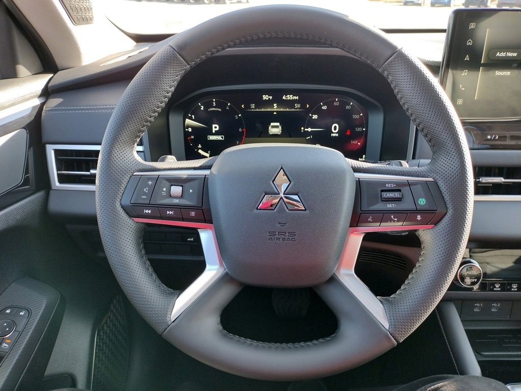 New 2025 Mitsubishi Outlander SE image 7