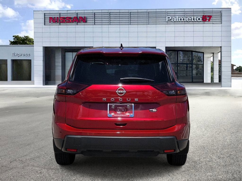 Certified 2024 Nissan Rogue S FWD image 5