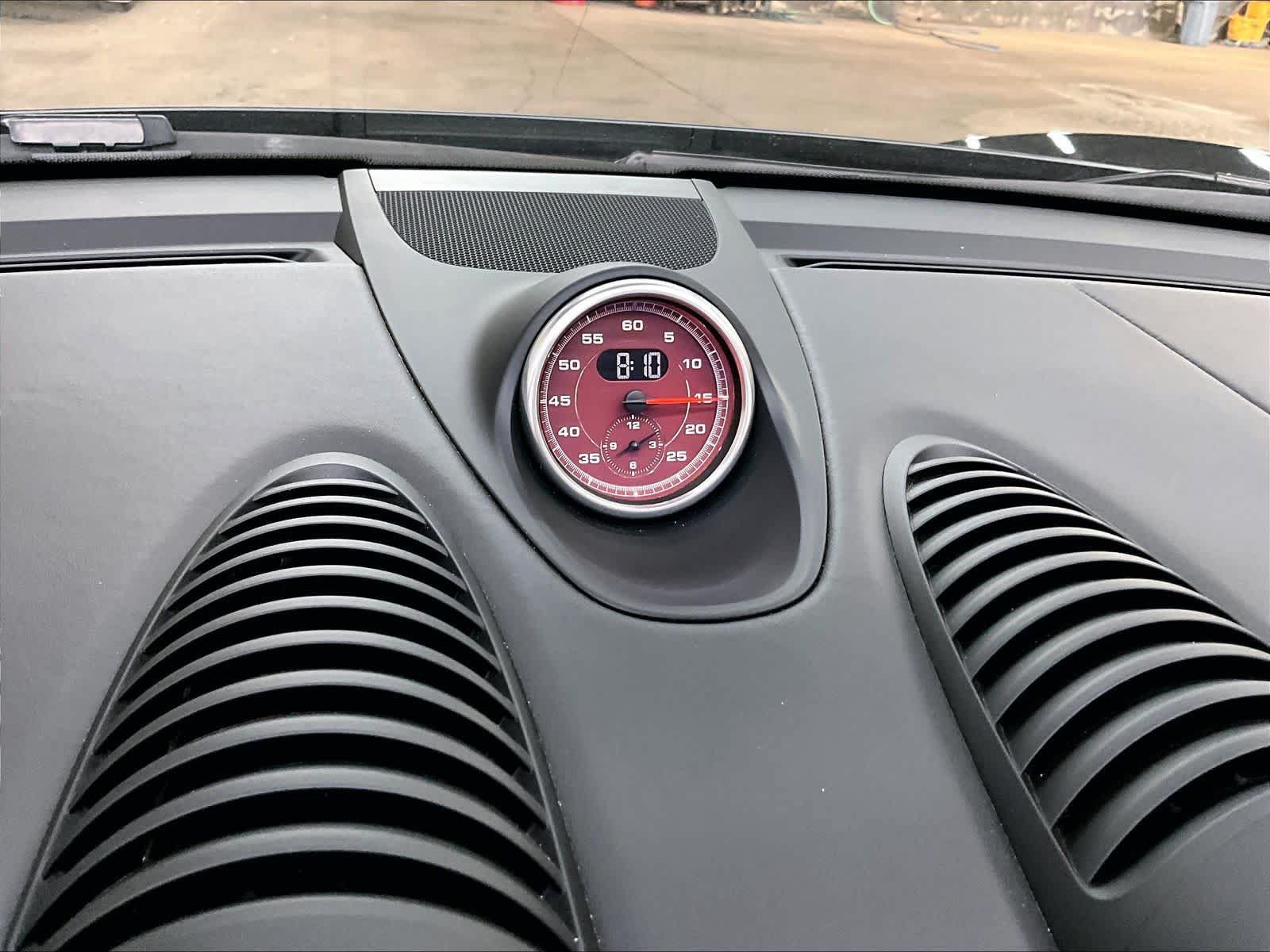Used 2024 Porsche 718 Boxster RWD image 34