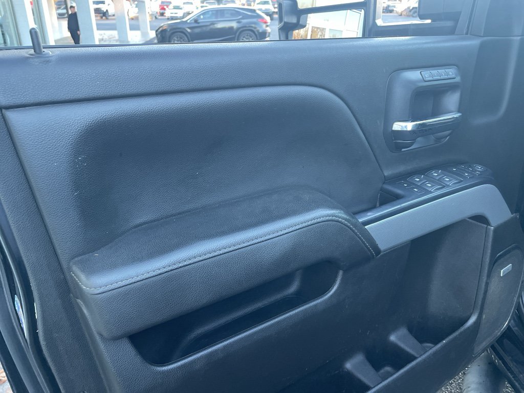 Used 2019 Chevrolet Silverado 2500 LTZ w/ Duramax Plus Package AWD/4WD image 11