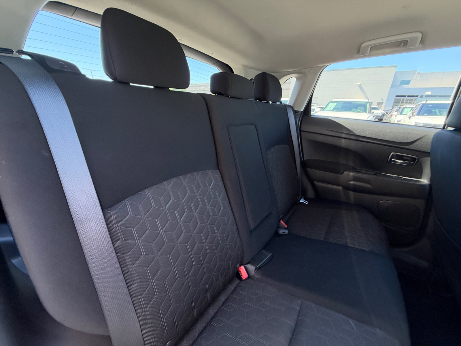 Used 2022 Mitsubishi Outlander Sport ES FWD image 15