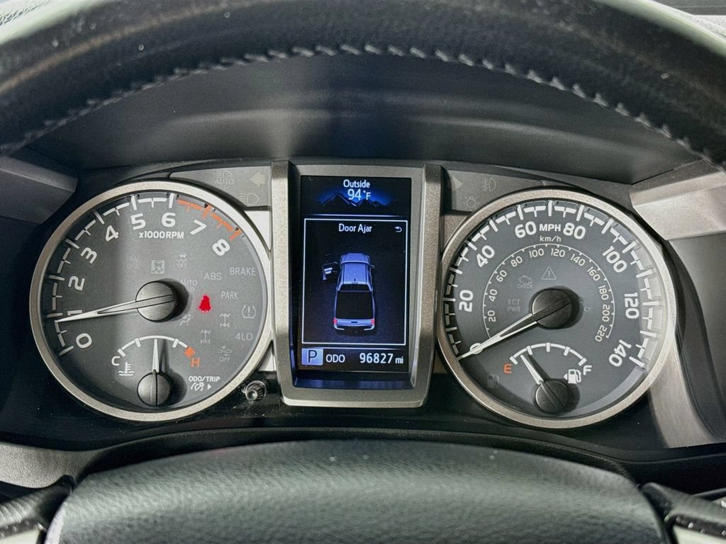 Certified 2019 Toyota Tacoma SR5 AWD/4WD image 14