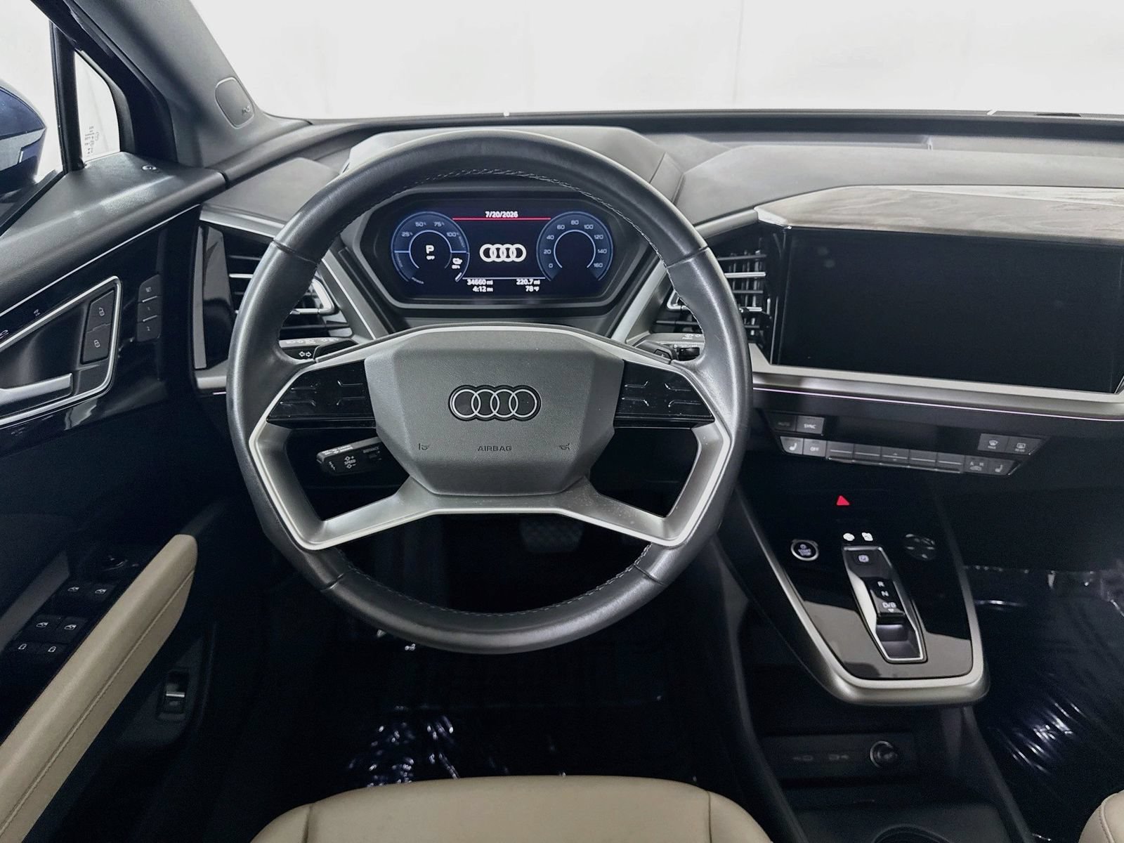 Certified 2023 Audi Q4 e-tron Premium Plus w/ Premium Plus AWD/4WD image 21