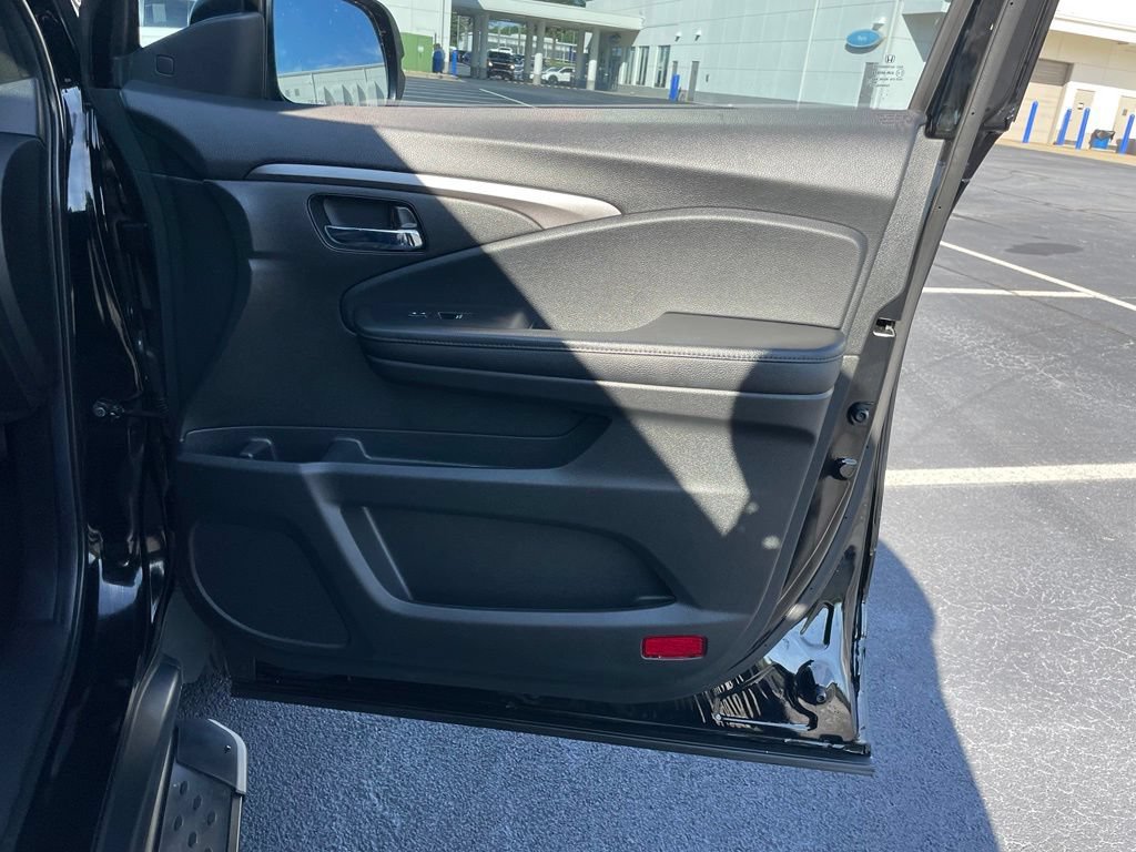 Certified 2021 Honda Passport EX-L image 30