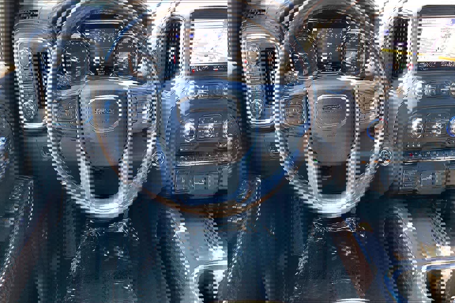 Used 2020 GMC Sierra 1500 Denali w/ Denali Premium Package image 5