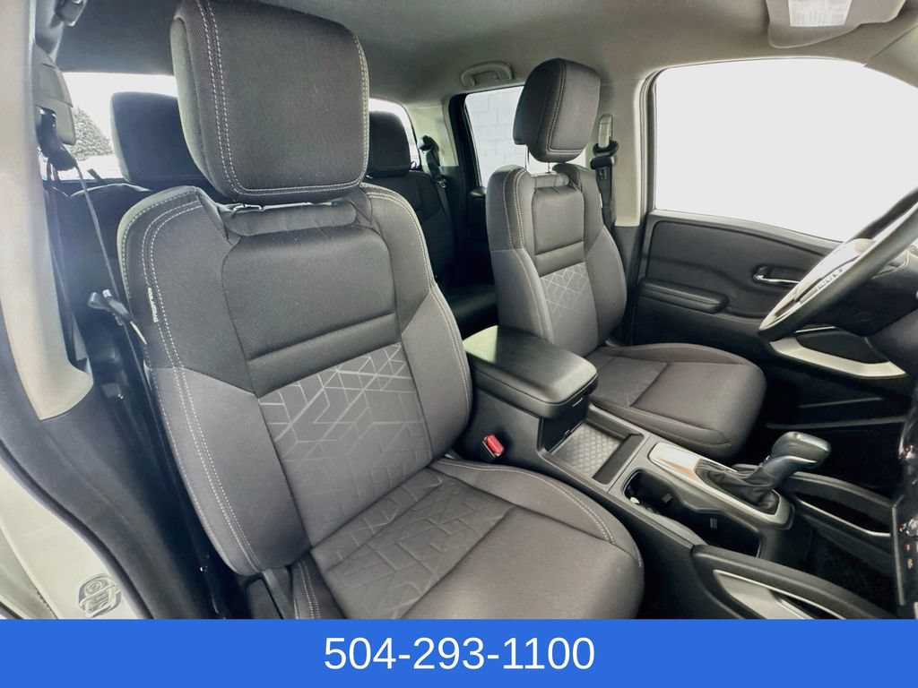 Used 2026 Nissan Frontier SV RWD image 28