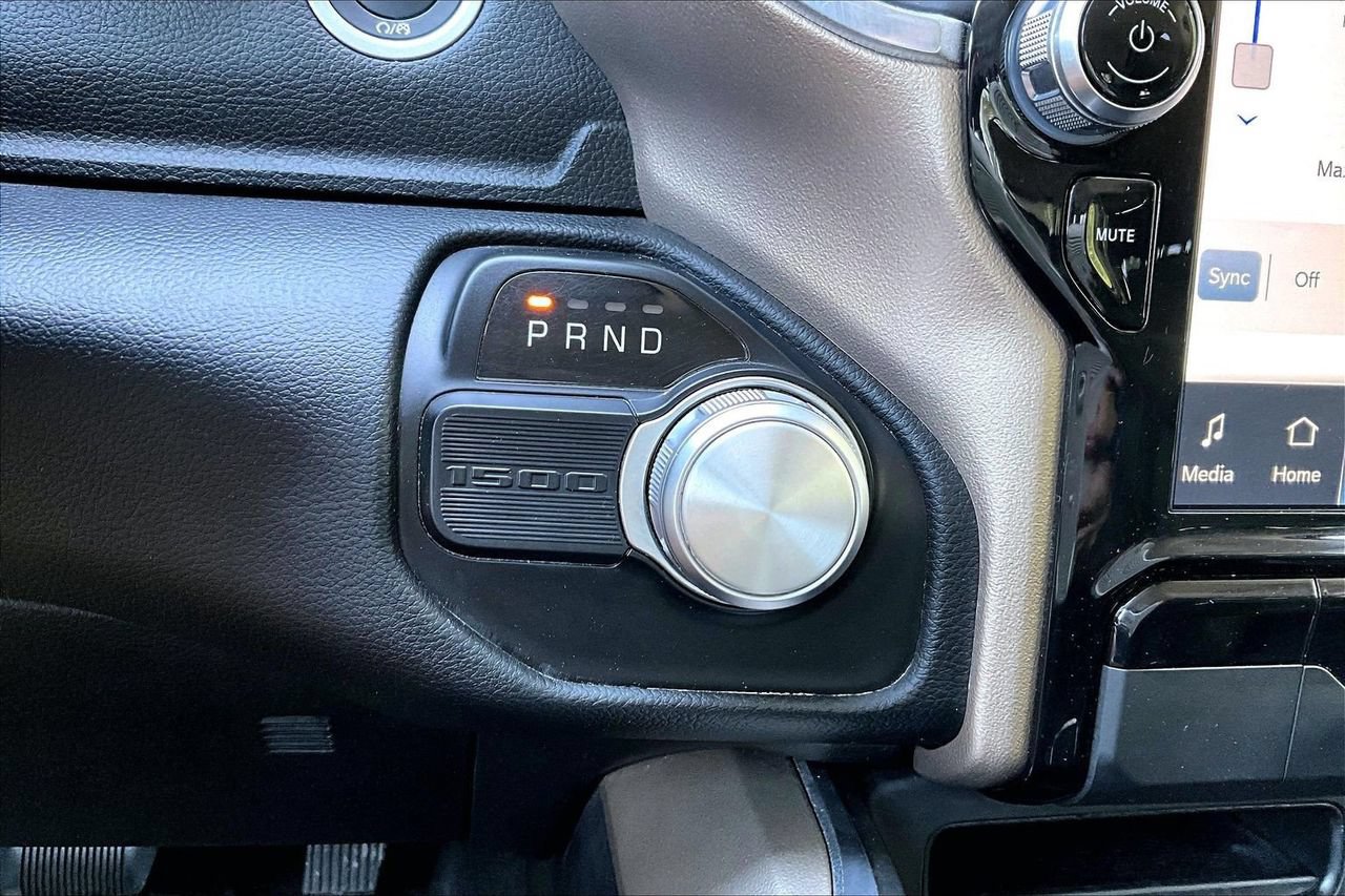 Certified 2022 RAM 1500 Laramie RWD image 31