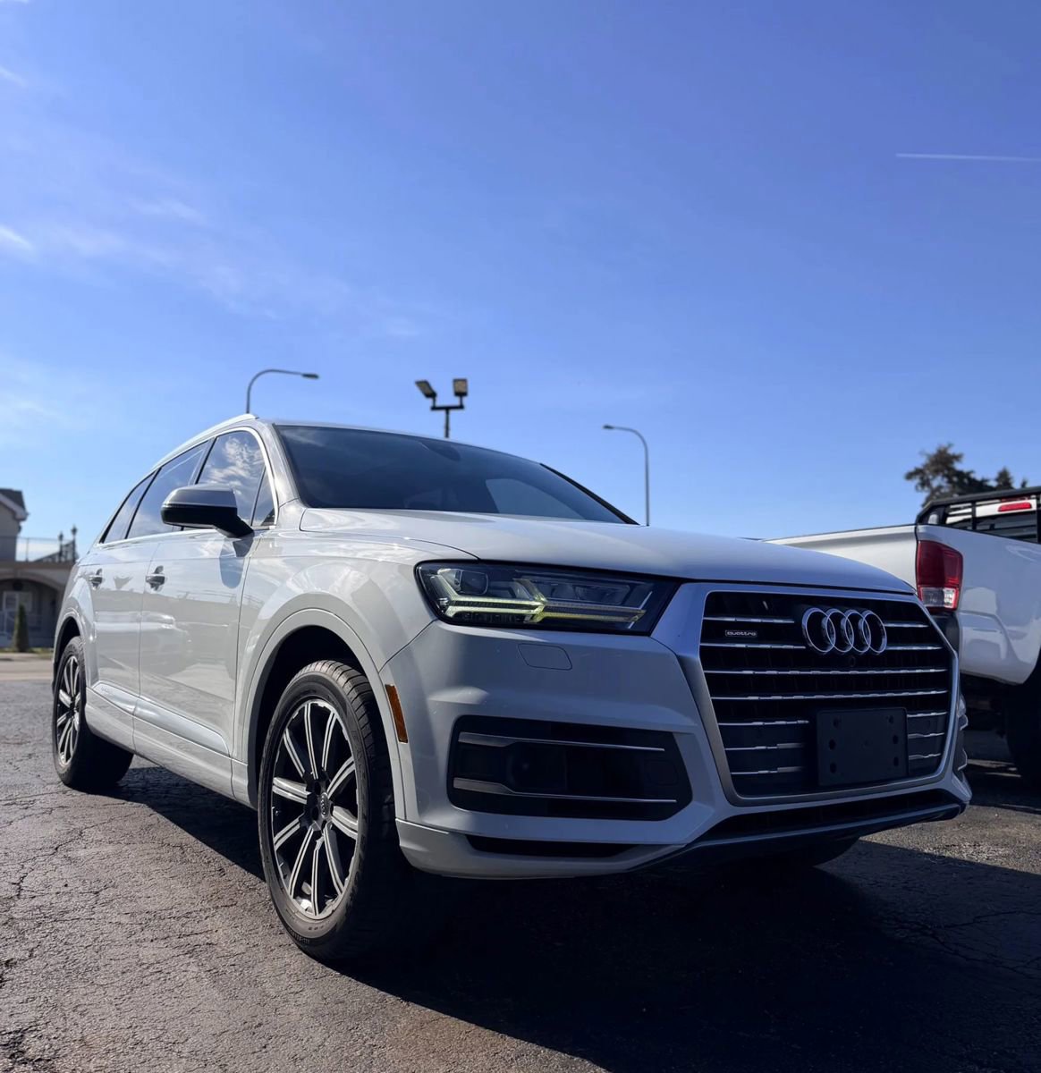 Used 2017 Audi Q7 3.0T Premium Plus w/ Premium Plus Package image 3