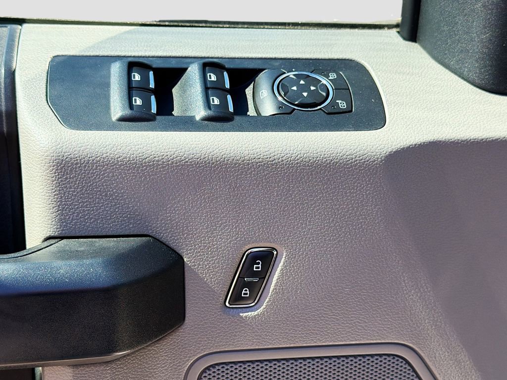 Used 2015 Ford F150 XL w/ Equipment Group 101A Mid image 17