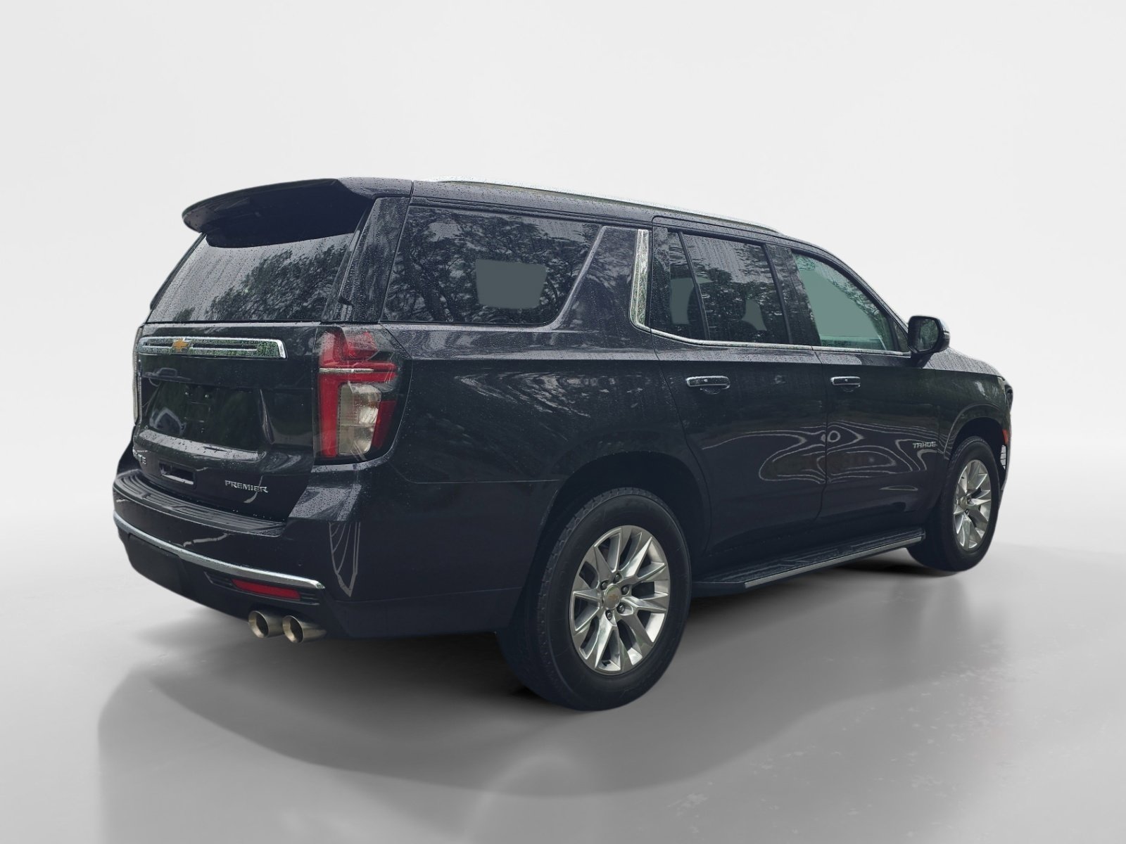 Used 2024 Chevrolet Tahoe Premier AWD/4WD image 6