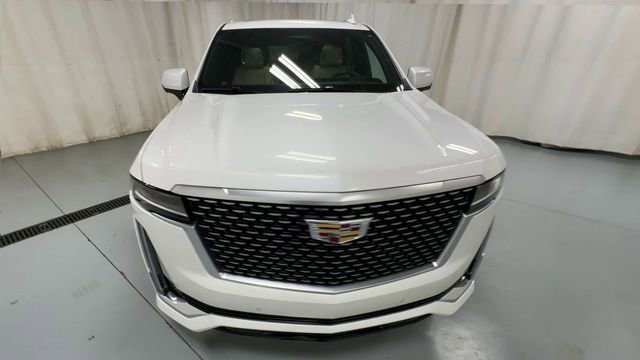 Certified 2023 Cadillac Escalade Premium Luxury image 3