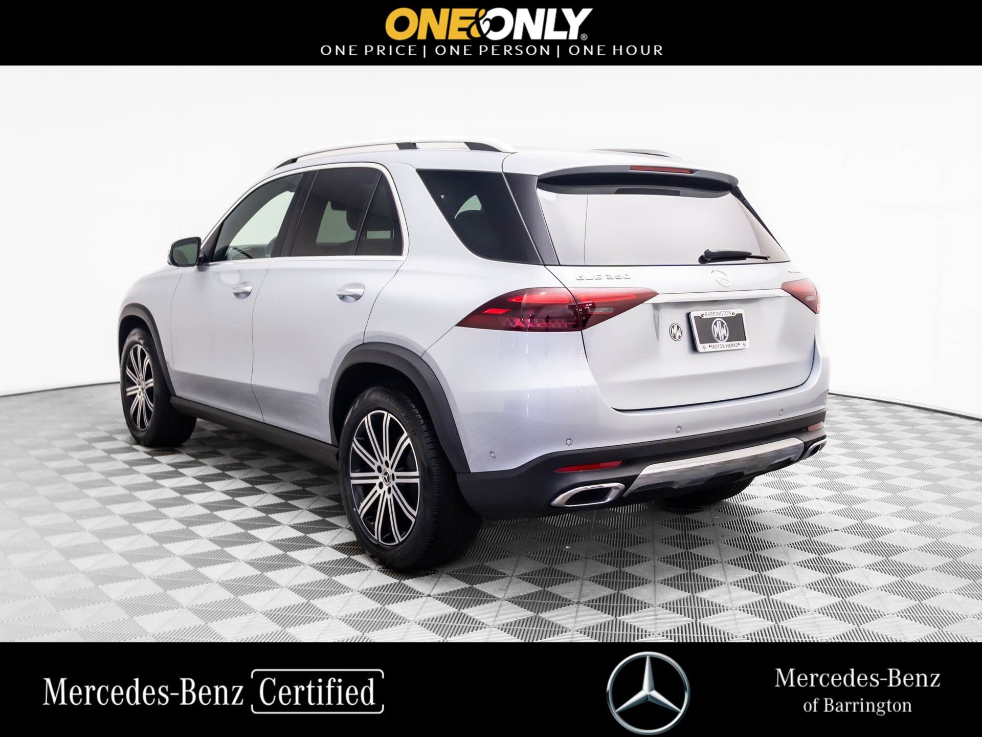 Certified 2024 Mercedes-Benz GLE 350 4MATIC w/ Winter Package image 3