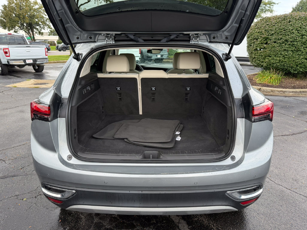Certified 2023 Buick Envision Preferred FWD image 8