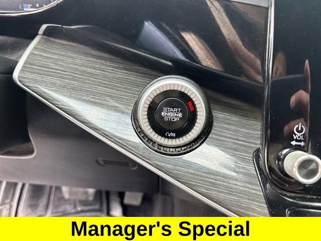 Used 2022 Jeep Wagoneer Series III w/ Premium Group I AWD/4WD image 21