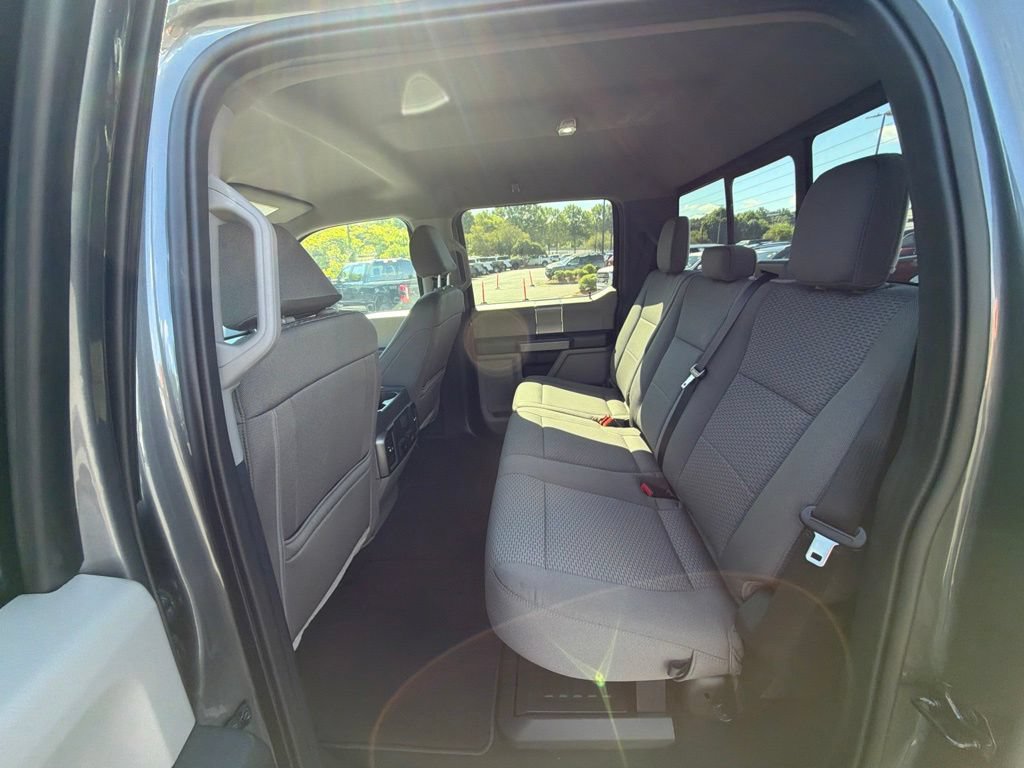 Used 2022 Ford F250 XLT w/ Black Appearance Package AWD/4WD image 10