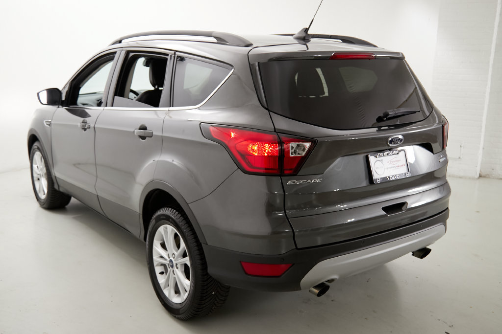Used 2019 Ford Escape SEL AWD/4WD image 8