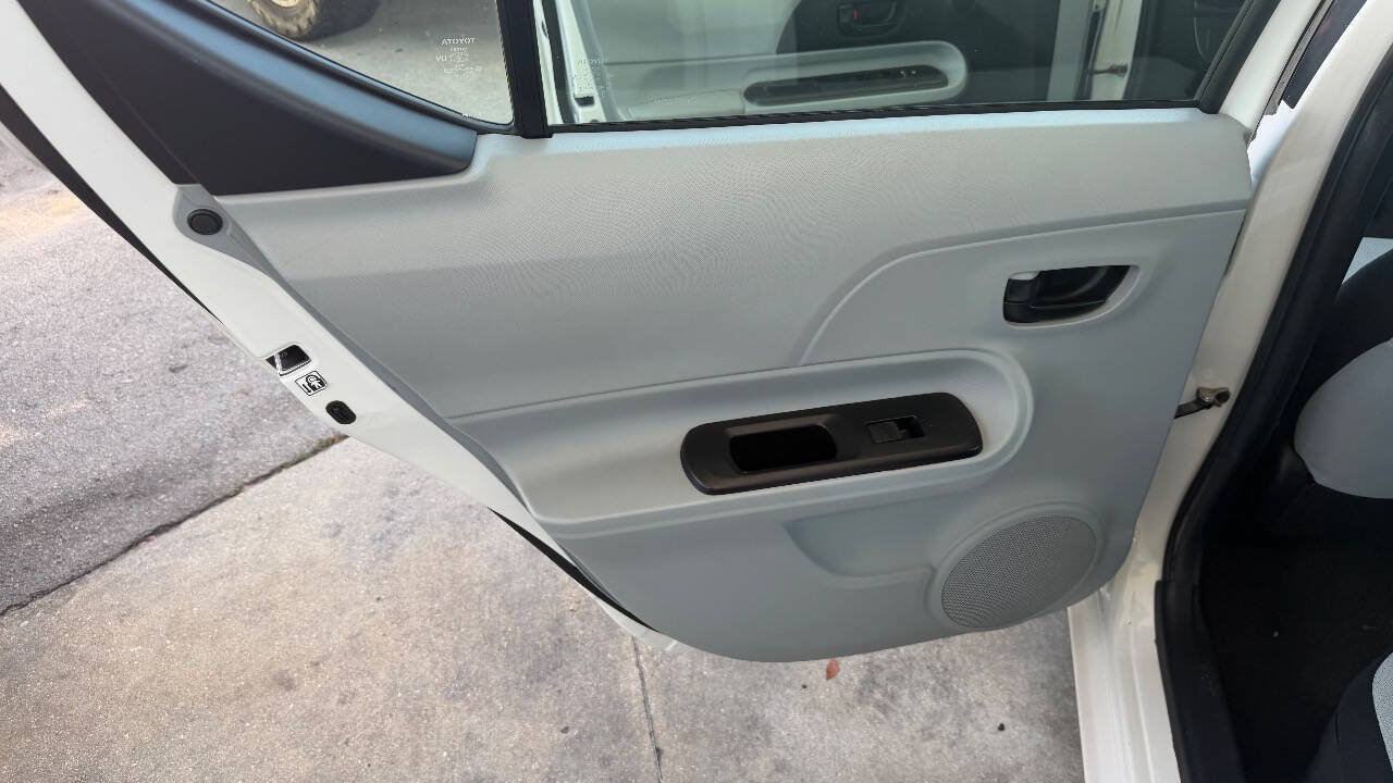 Used 2012 Toyota Prius C One FWD image 20