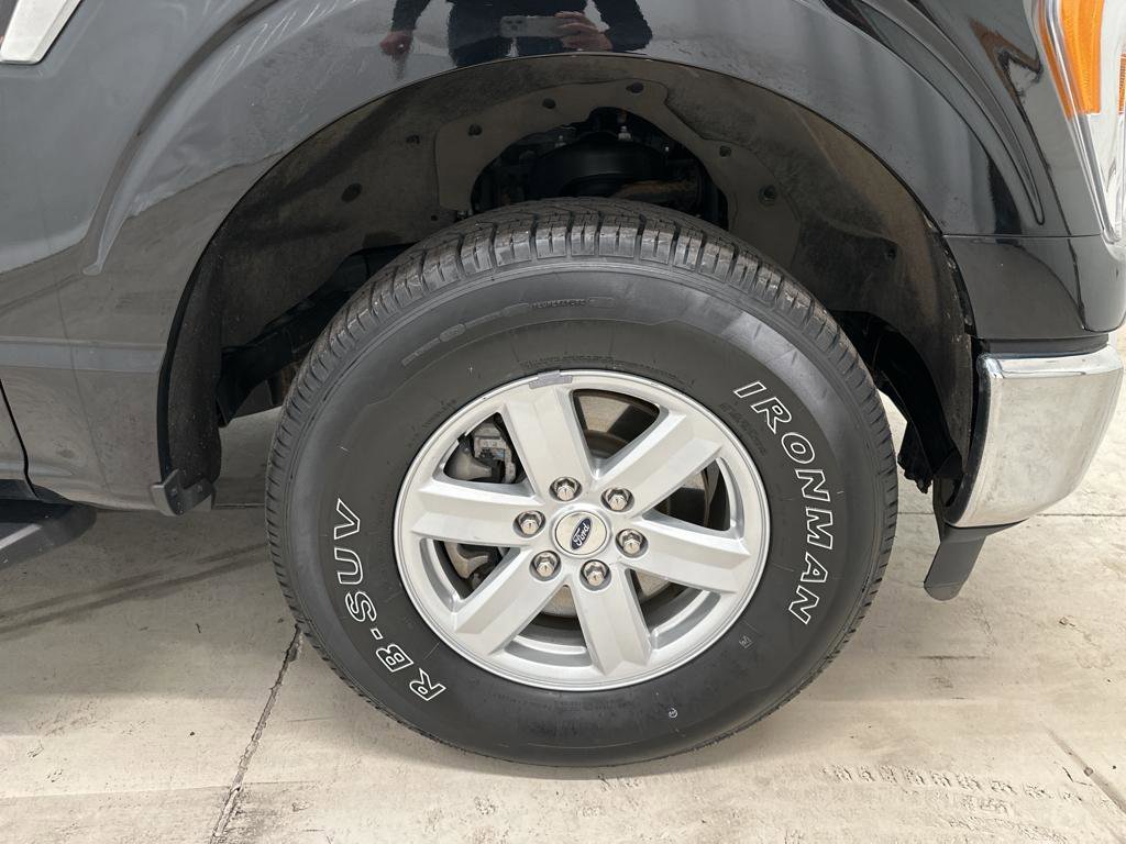 Used 2021 Ford F150 XLT w/ Equipment Group 301A Mid image 6