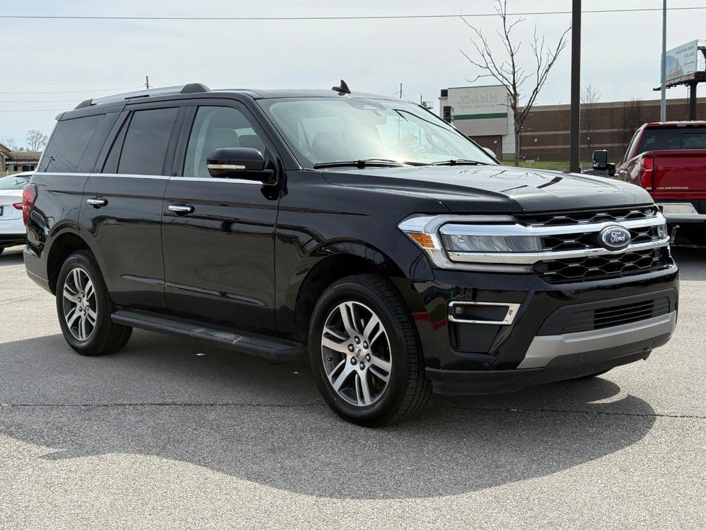 Used 2024 Ford Expedition Limited image 8