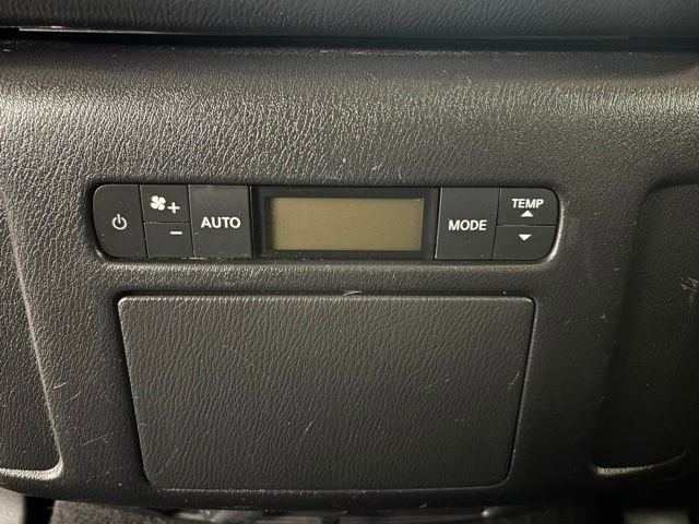 Used 2021 Nissan Armada SL w/ Captain's Chairs Package RWD image 15