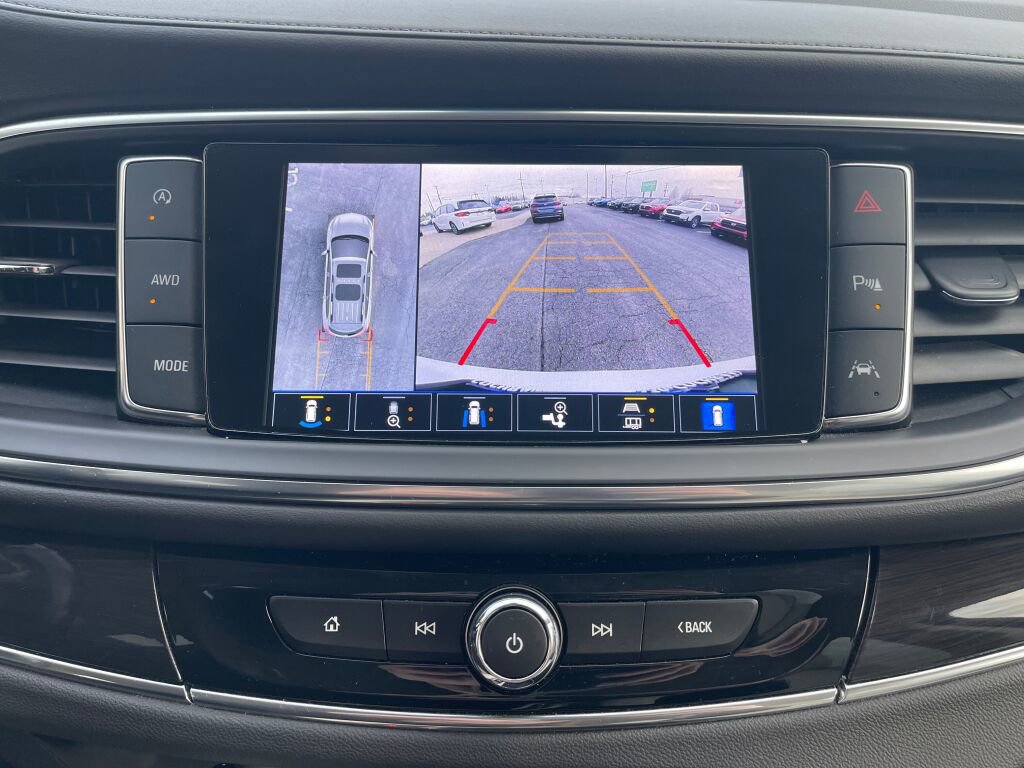 Used 2023 Buick Enclave Premium AWD/4WD image 13