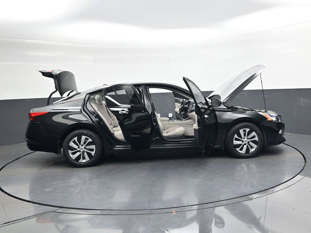 Used 2020 Nissan Altima 2.5 S FWD image 42