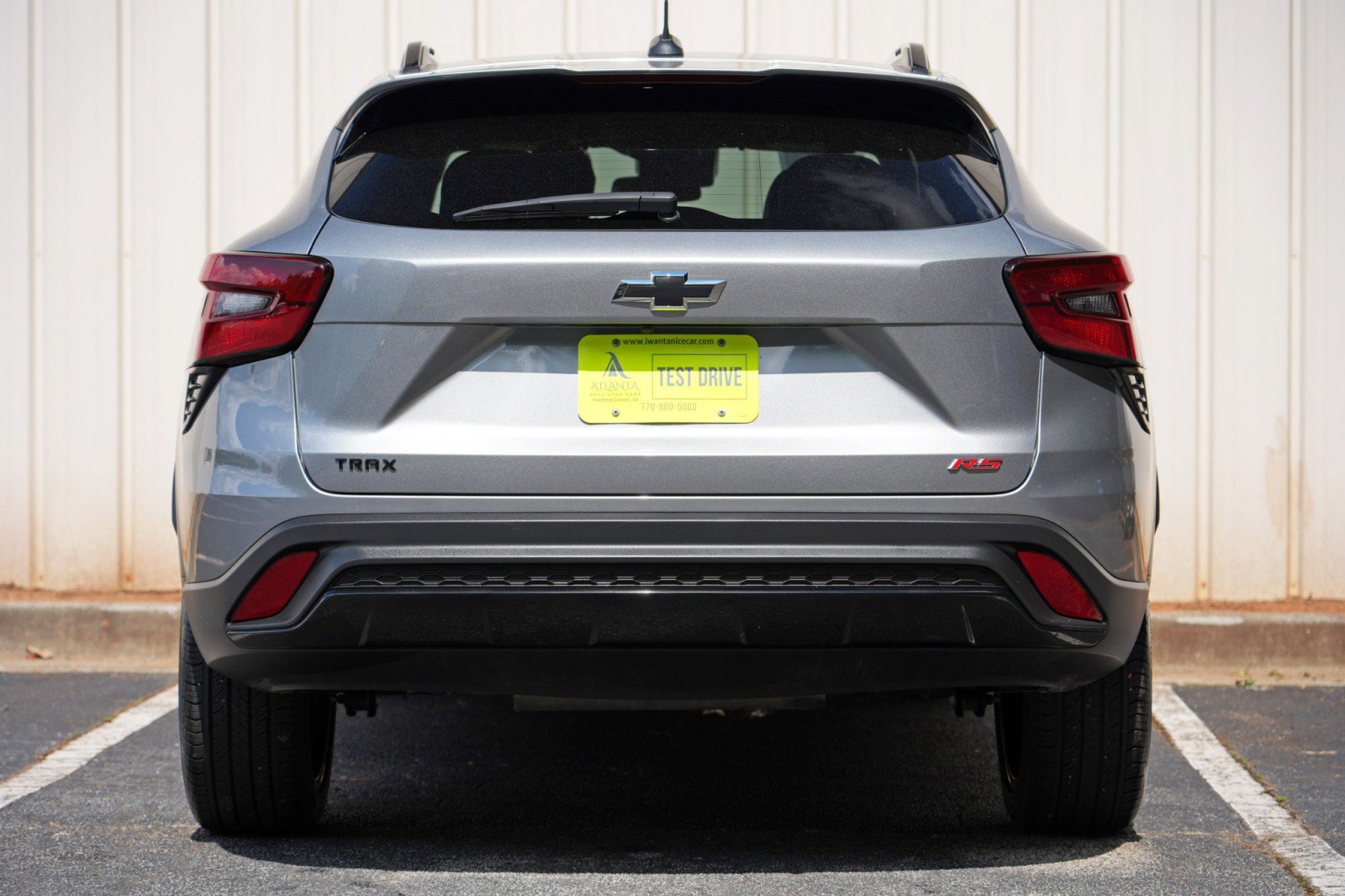 Used 2025 Chevrolet Trax RS FWD image 9