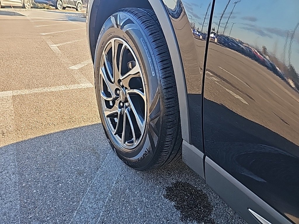 Used 2020 Lincoln Corsair FWD w/ Equipment Group 101A image 40