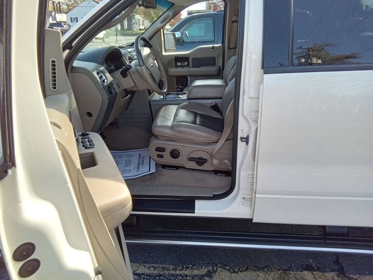 Used 2008 Ford F150 Limited AWD/4WD image 13