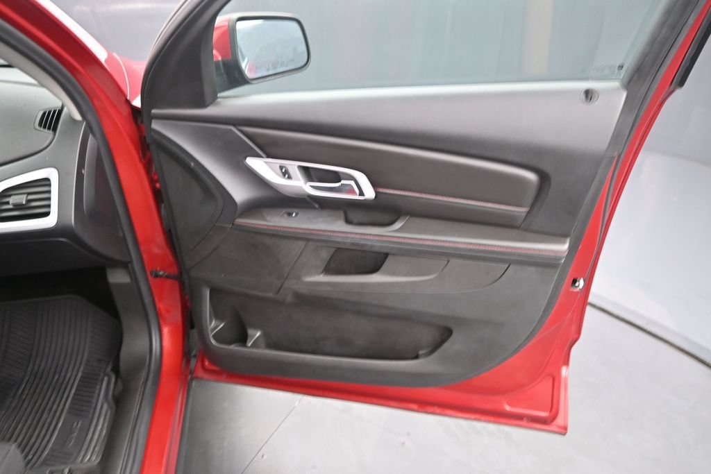 Used 2015 GMC Terrain SLE FWD image 12