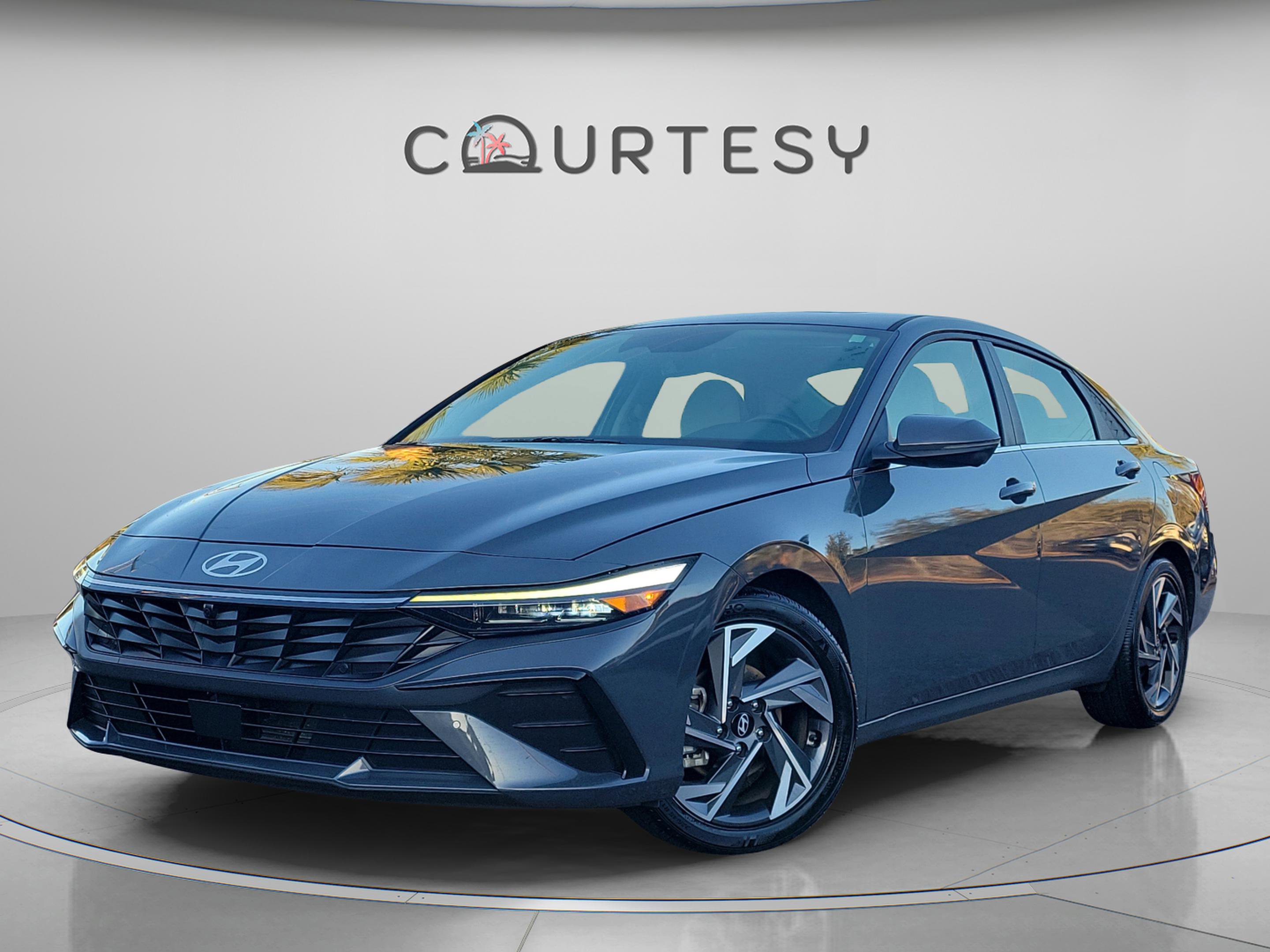 Used 2024 Hyundai Elantra Limited