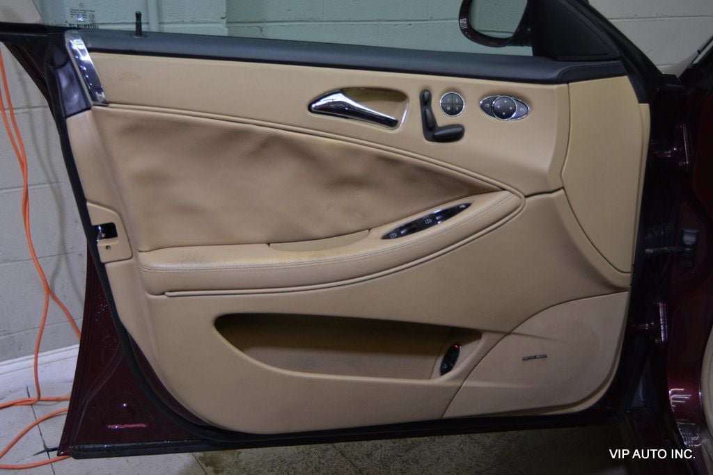 Used 2007 Mercedes-Benz CLS 63 AMG image 7
