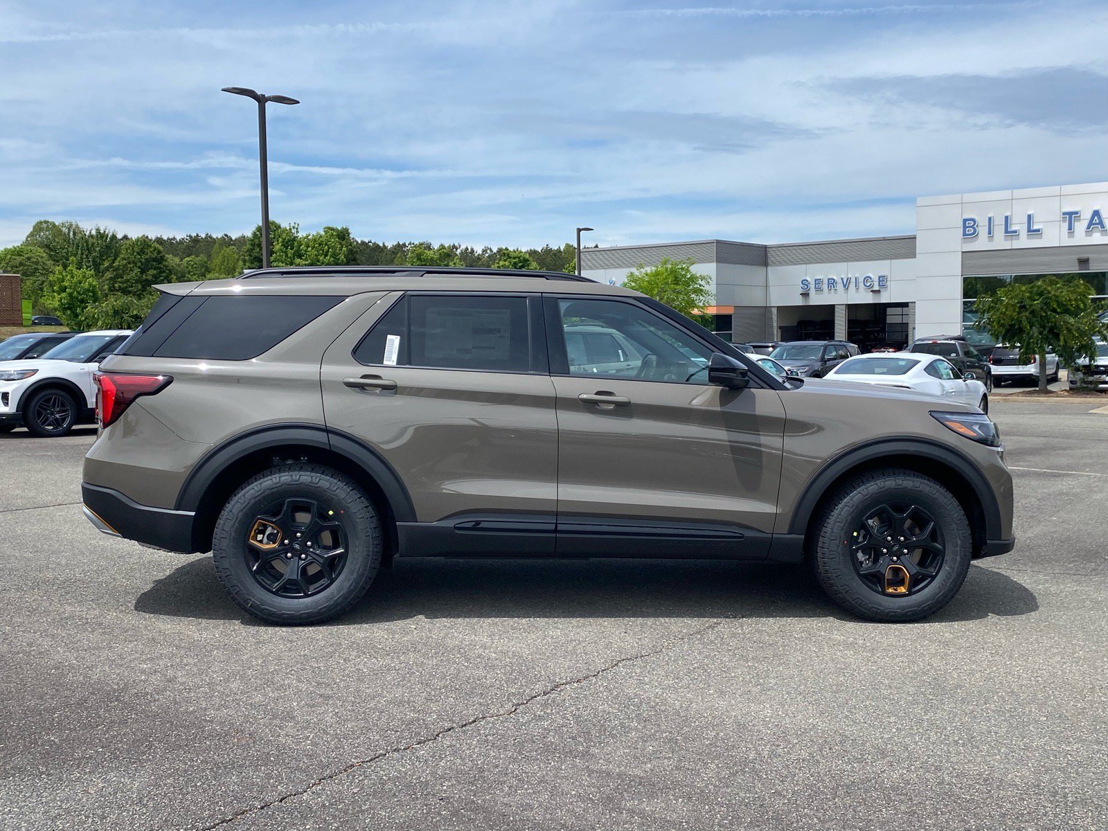 New 2026 Ford Explorer Tremor w/ Tremor Ultimate Package AWD/4WD image 3