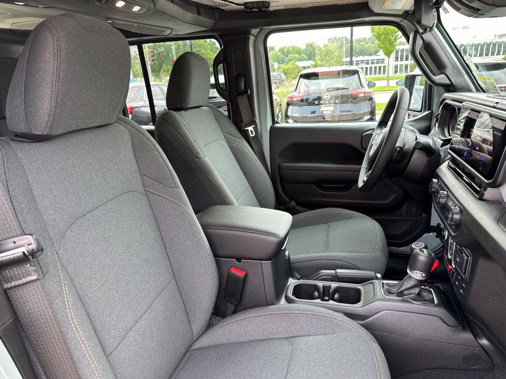 New 2026 Jeep Wrangler Unlimited Sport AWD/4WD image 14